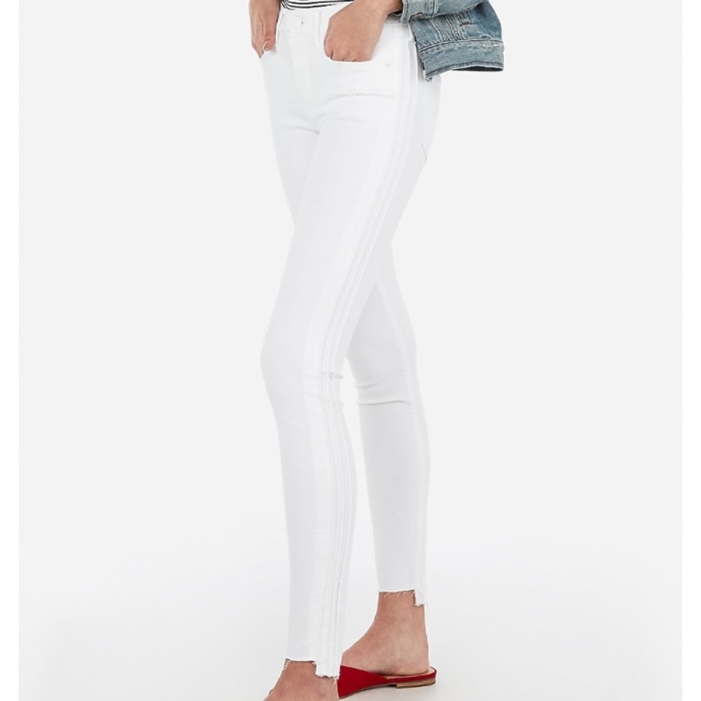 Express - Mid Rise White Ankle Leggings